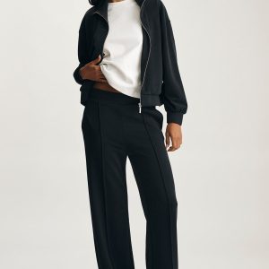 SPORTY LUXE TENCEL™ PANTS IN BLACK